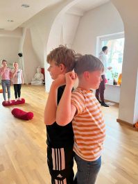 GKA_Achtsamkeit Achtsamkeitsübungen für Kinder in der Glückskinderakademie